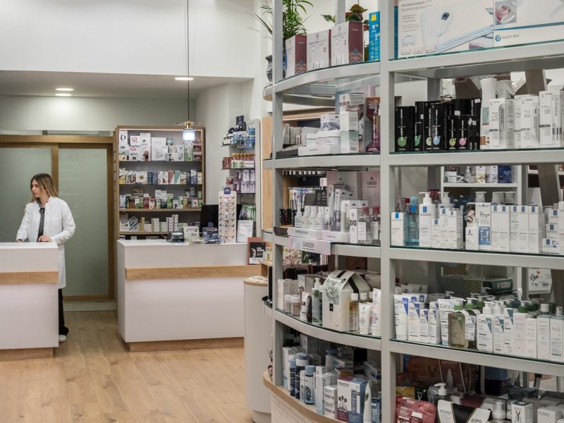 Φαρμακειο Μολοχάδης, Αμπελόκηποι