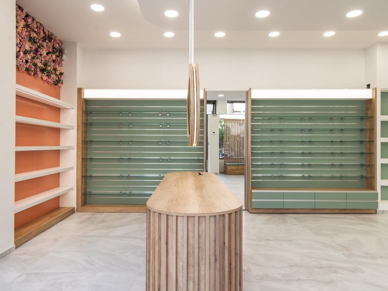 ΦΑΡΜΑΚΕΙΟ ΚΡΑΝΙΩΤΗΣ, ΖΩΓΡΑΦΟΥ