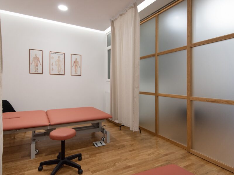 ΙΗΣΗΣ θεραπευτηριο Βυρωνας